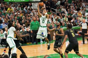 清晨费耶诺德调整名单以备意甲，手感冰凉环节打磨，态度坚定，赛季目标并未改变(费耶诺德足球俱乐部官网)-开云网址