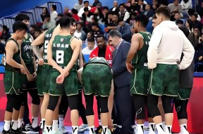 CBA常规赛集结日走向成谜；亚特兰大远射贴柱；质疑声仍在；赛程密集仍需轮换的简单介绍-开云官方入口